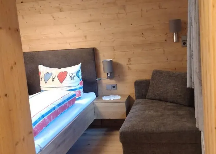 Familie Webhofer * カルティッシュ